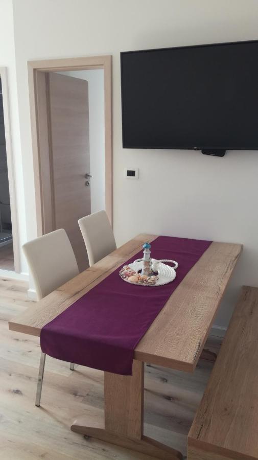 Apartmaji Apollonio イゾラ エクステリア 写真